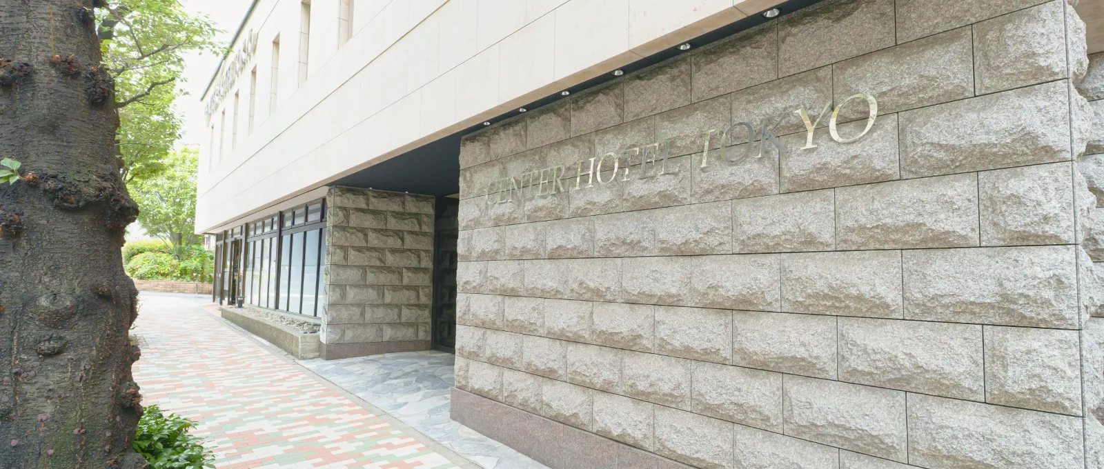 Like a second home where you can feel at home Homeのようにくつろげる、そんな第2の我が家のようなホテル